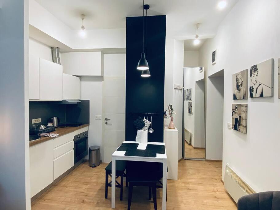 Studio M Apartment Zagreb Ngoại thất bức ảnh